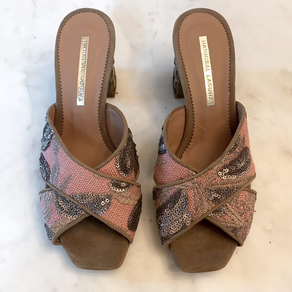 NWOT Embroidered mule sandals, Size 37 (6.5US)